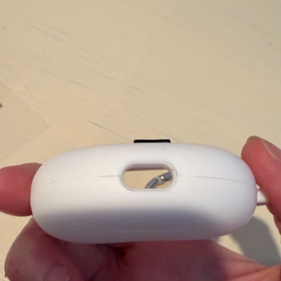 NIB HEMA Miffy AirPods Case for AirPods 3 - Picture 6 of 8